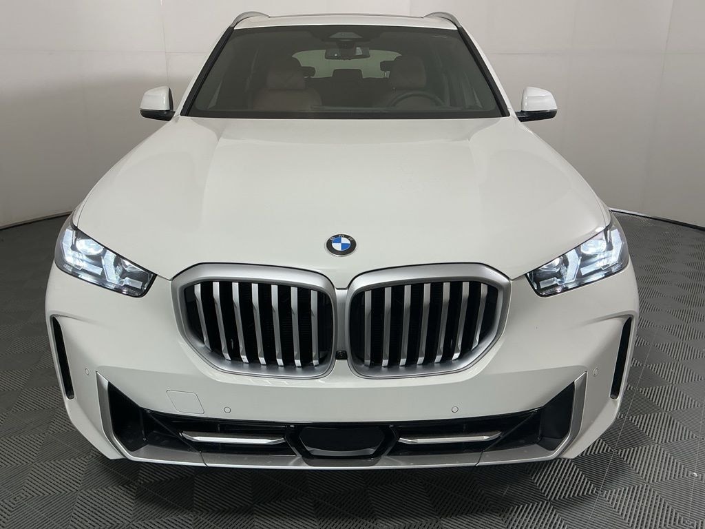 New 2026 BMW X5 sDrive40i SUV