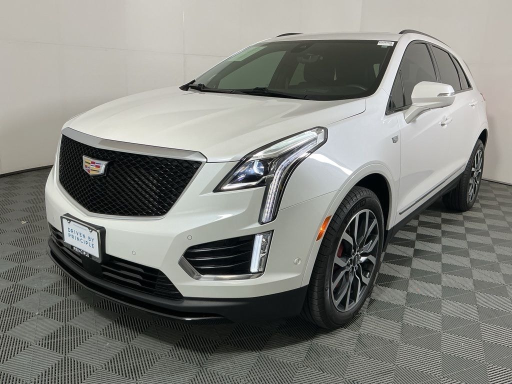 Used 2025 Cadillac XT5 Sport SUV