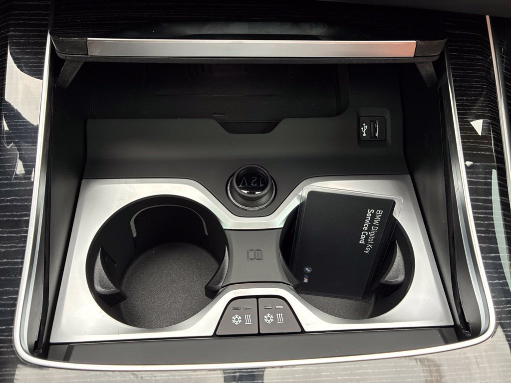 New 2027 BMW X7 xDrive40i SUV