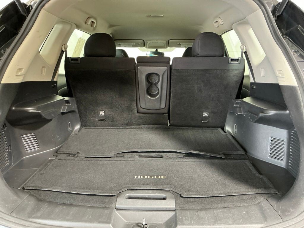 Used 2017 Nissan Rogue S SUV