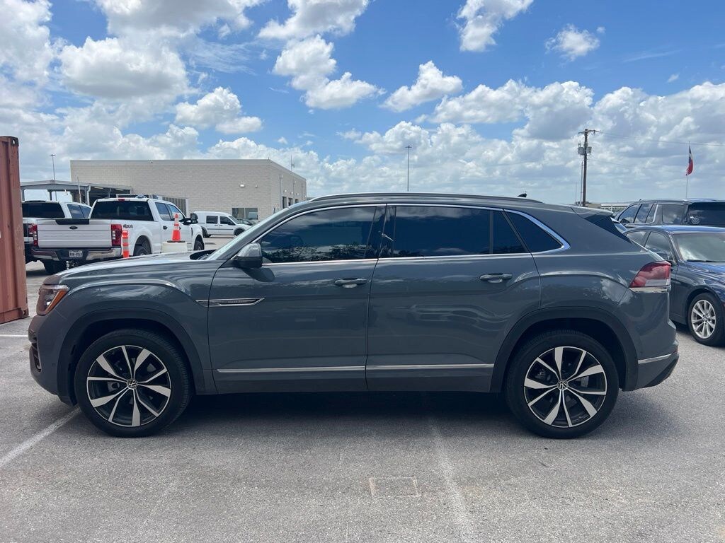 Used 2025 Volkswagen Atlas Cross Sport 2.0T SEL Premium R-Line SUV