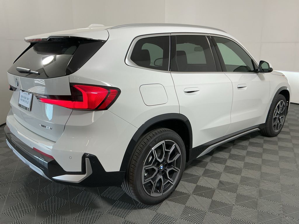 2026 Bmw X1 XDrive28i photo 2