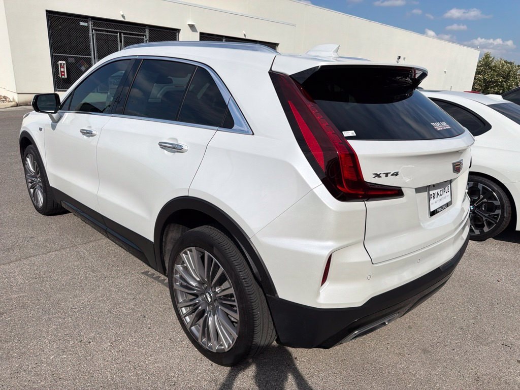 Used 2024 CADILLAC XT4 Premium Luxury SUV