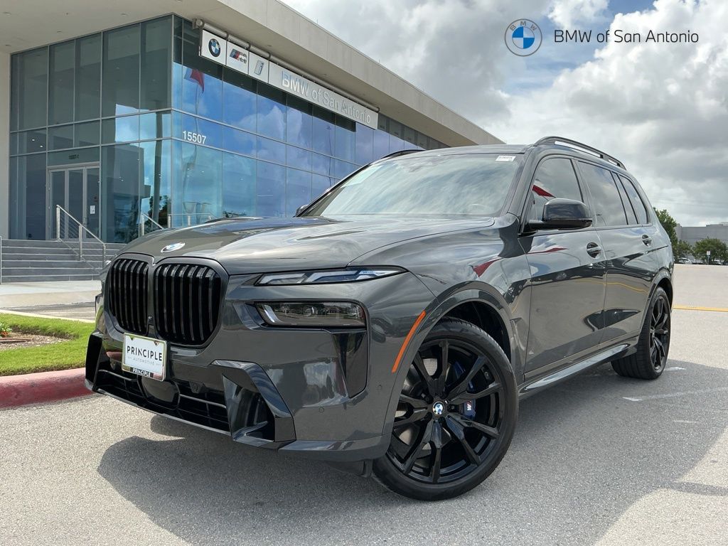 2026 BMW X7 xDrive40i's photo