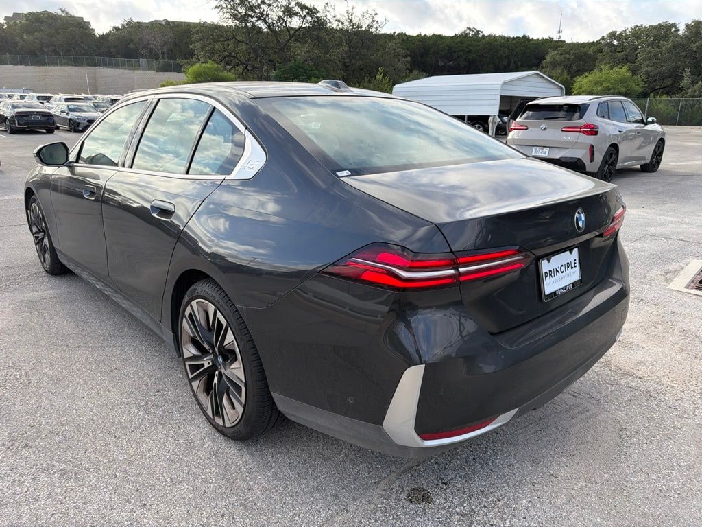 Used 2026 BMW 530i Sedan