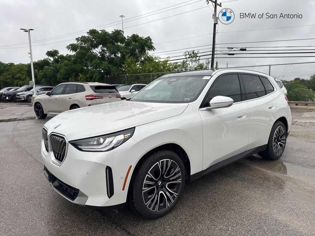 2025 BMW X3 30 XDRIVE's photo