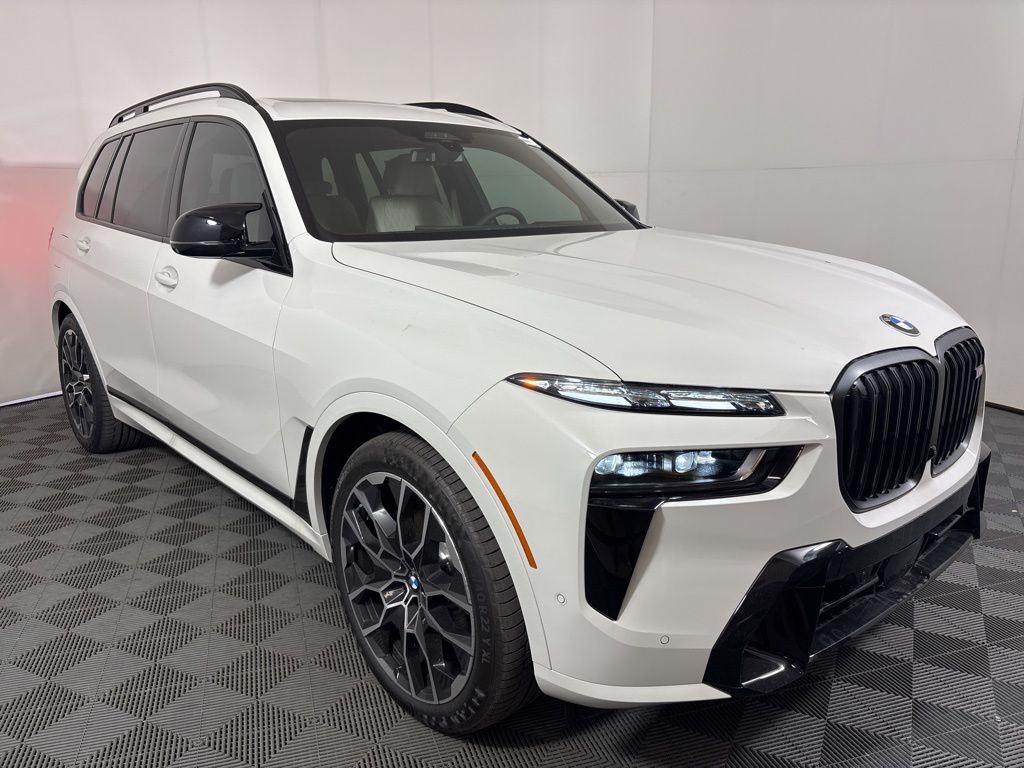 2026 Bmw X7 M60i photo 4