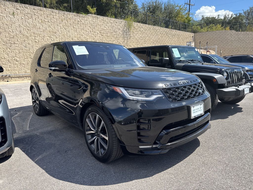 2021 Land Rover Discovery HSE R-Dynamic photo 2