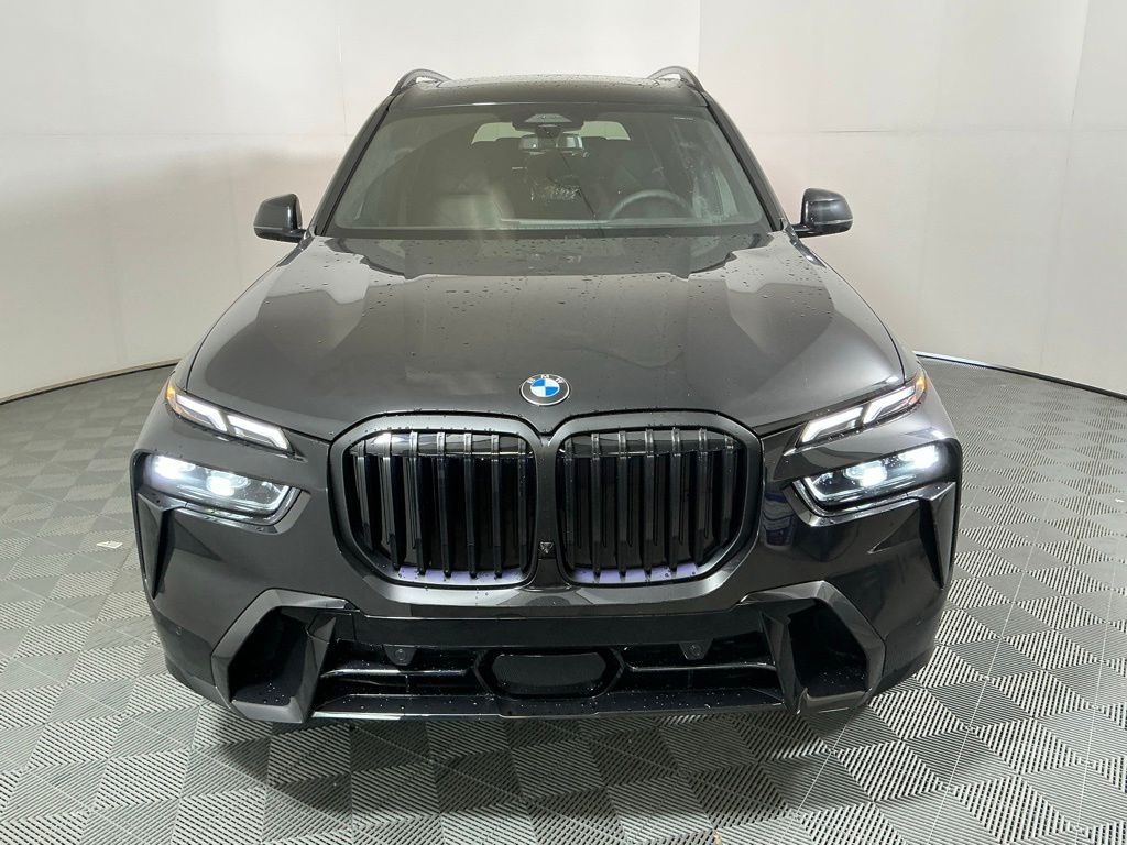 New 2027 BMW X7 xDrive40i SUV