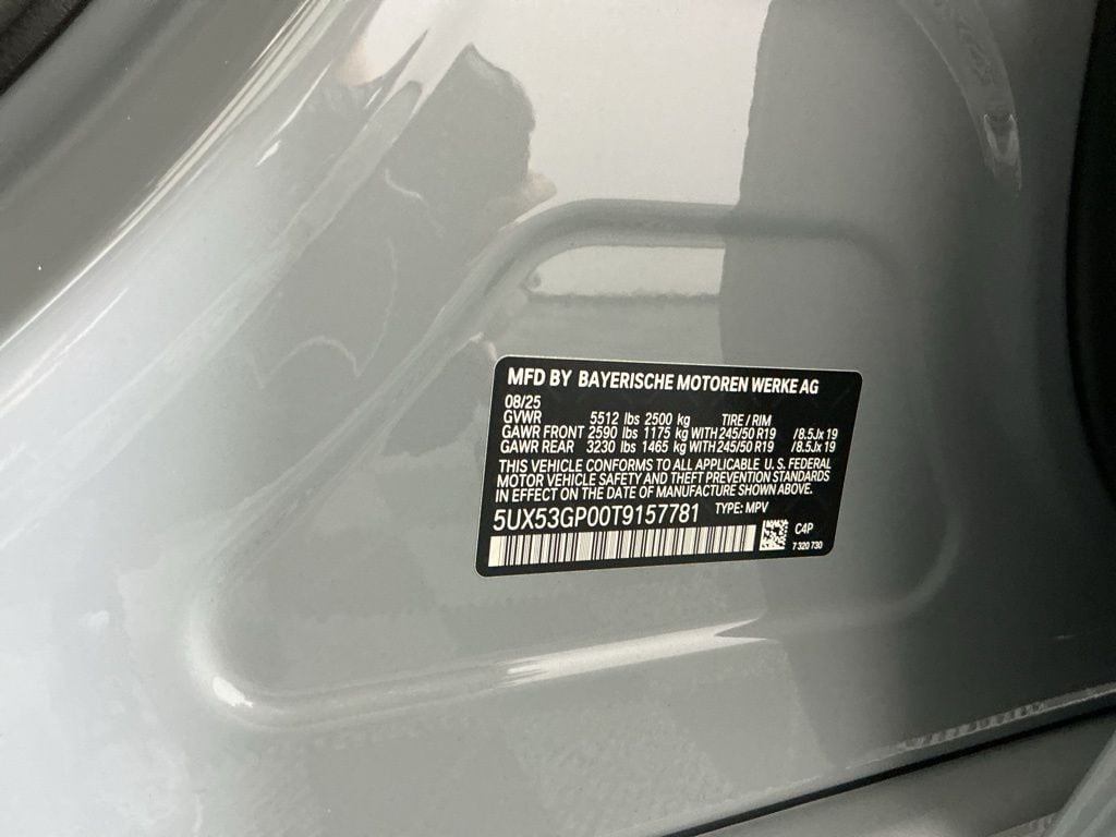 2026 BMW X3 30 - Photo 32