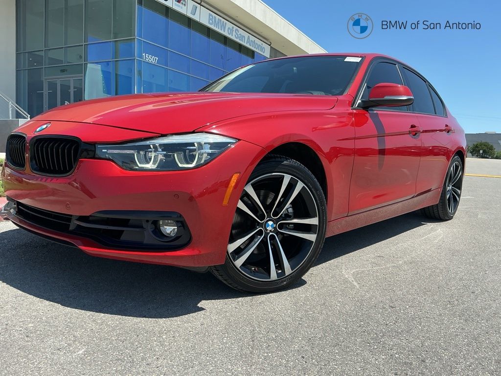 2018 BMW 3 Series 330i Sedan's photo