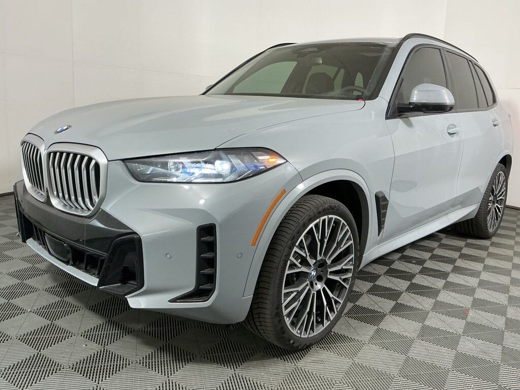 New 2026 BMW X5 sDrive40i SUV
