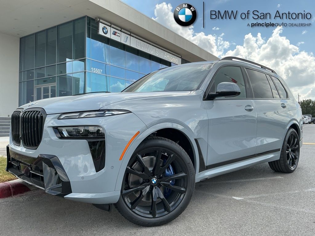 2026 BMW X7 40i's photo
