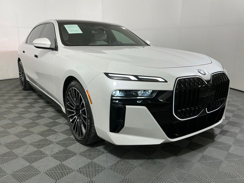 Certified 2025 BMW 760i xDrive Sedan