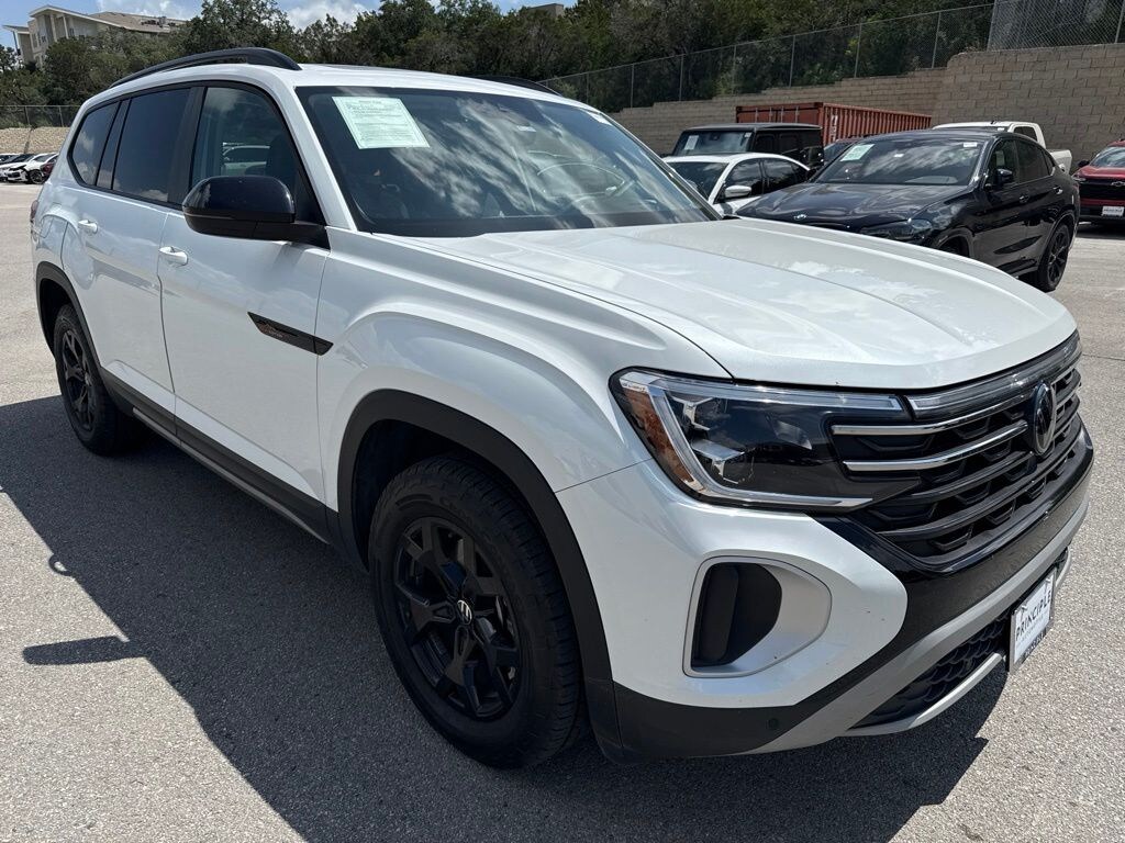 Used 2024 Volkswagen Atlas 2.0T Peak Edition SEL SUV