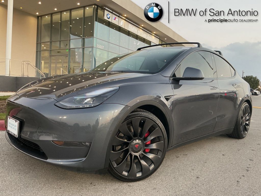 2022 Tesla Model Y Performance's photo