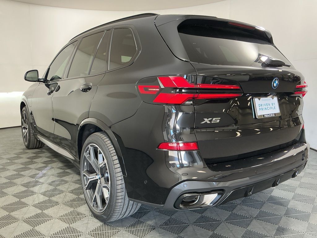 2026 BMW X5 50e - Photo 8