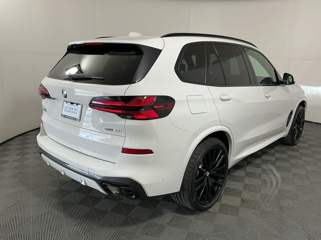 New 2026 BMW X5 sDrive40i SUV