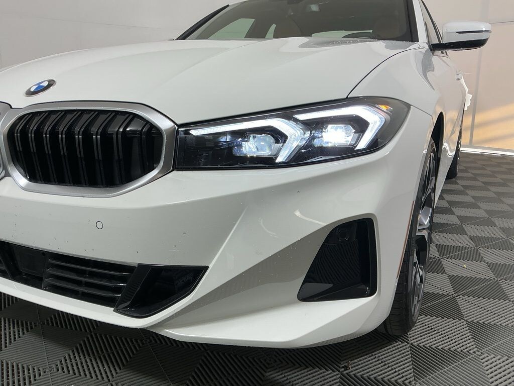 New 2026 BMW 330i NA Sedan