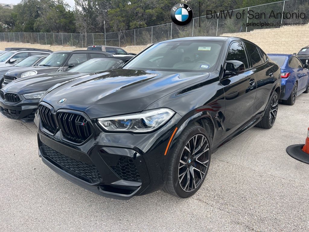 2021 BMW X6 M Base's photo