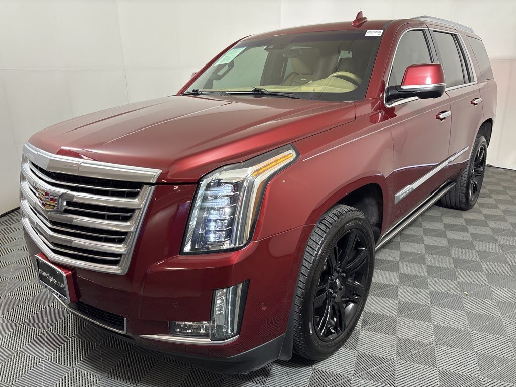 Used 2019 Cadillac Escalade Platinum with VIN 1GYS4DKJ1KR210013 for sale in San Antonio, TX