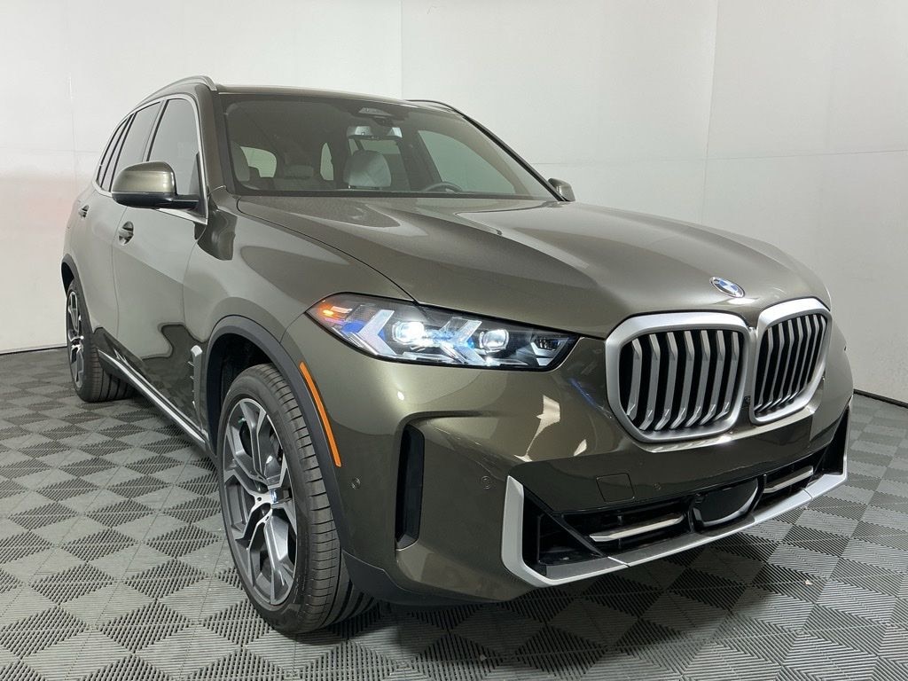 New 2026 BMW X5 sDrive40i SUV