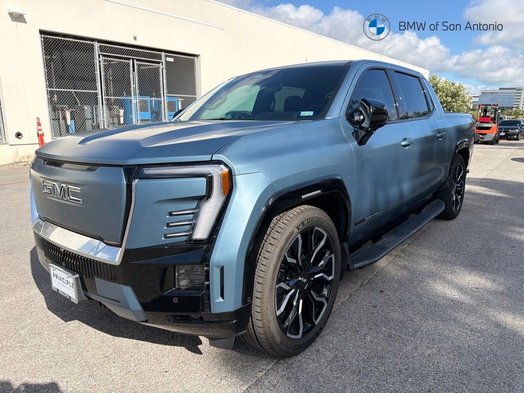 2025 GMC Sierra EV