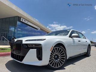 2025 BMW 760i xDrive Sedan