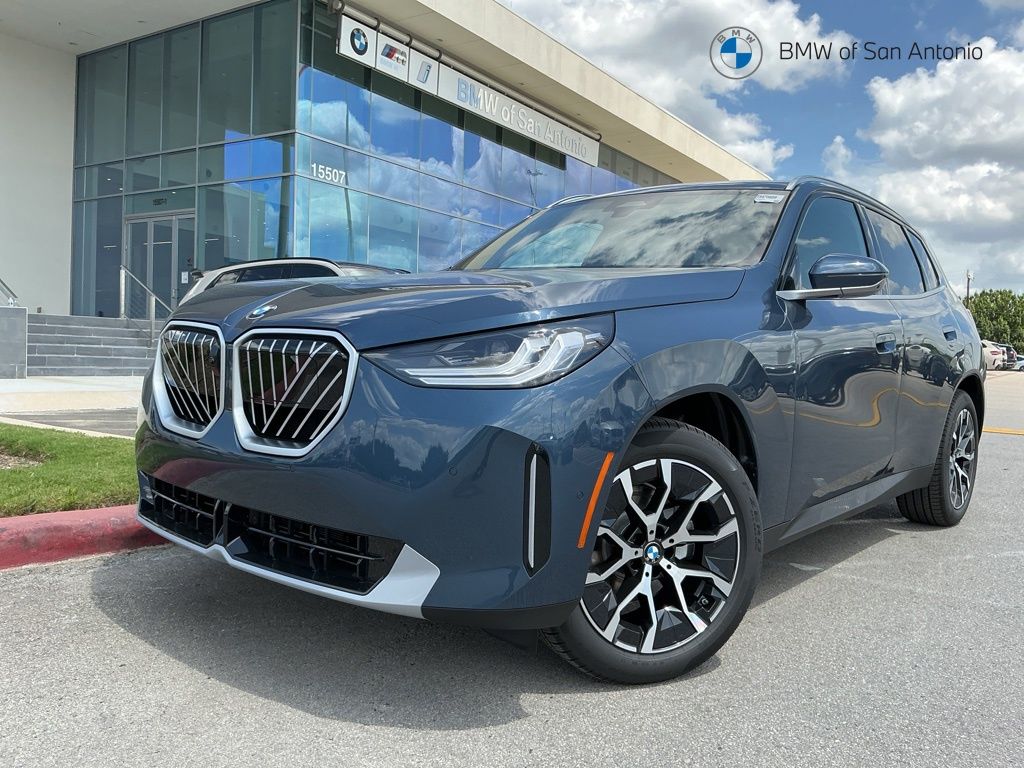 2026 BMW X3 30 XDRIVE's photo