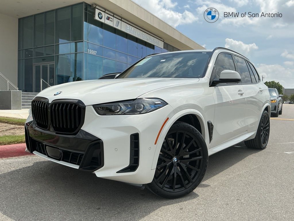 2025 BMW X5 sDrive40i's photo