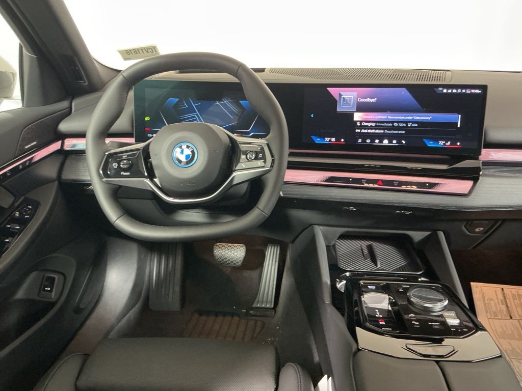 2026 BMW i5 40 - Photo 16