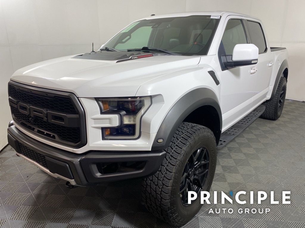 Used 2018 Ford F-150 Raptor with VIN 1FTFW1RG1JFD38665 for sale in San Antonio, TX