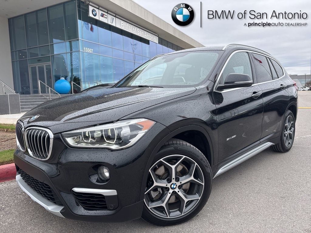 2017 BMW X1 28i's photo