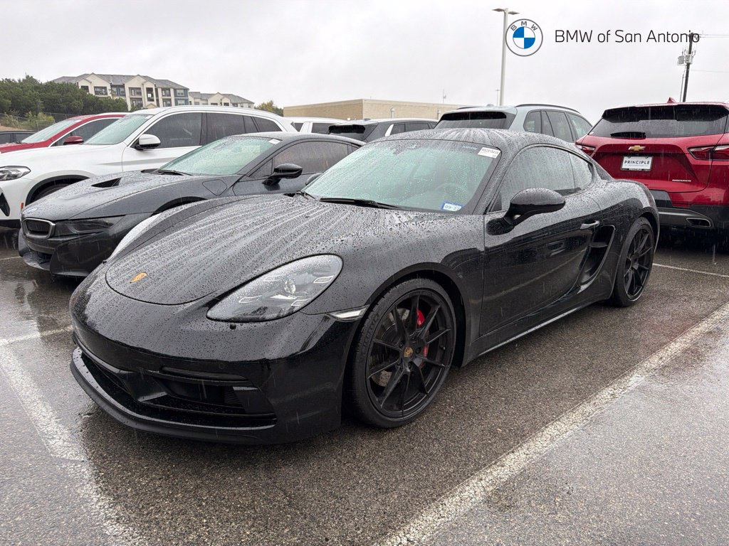 Porsche 718 Cayman
