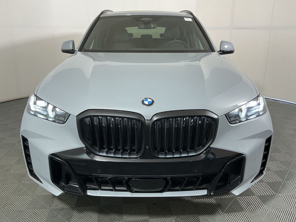 New 2026 BMW X5 sDrive40i SUV