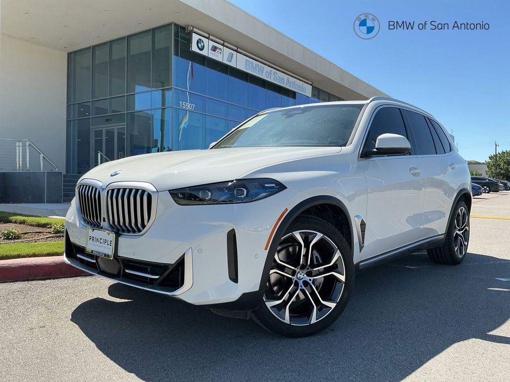 2025 BMW X5 xDrive40i's photo