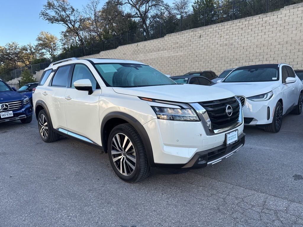 Used 2023 Nissan Pathfinder Platinum SUV