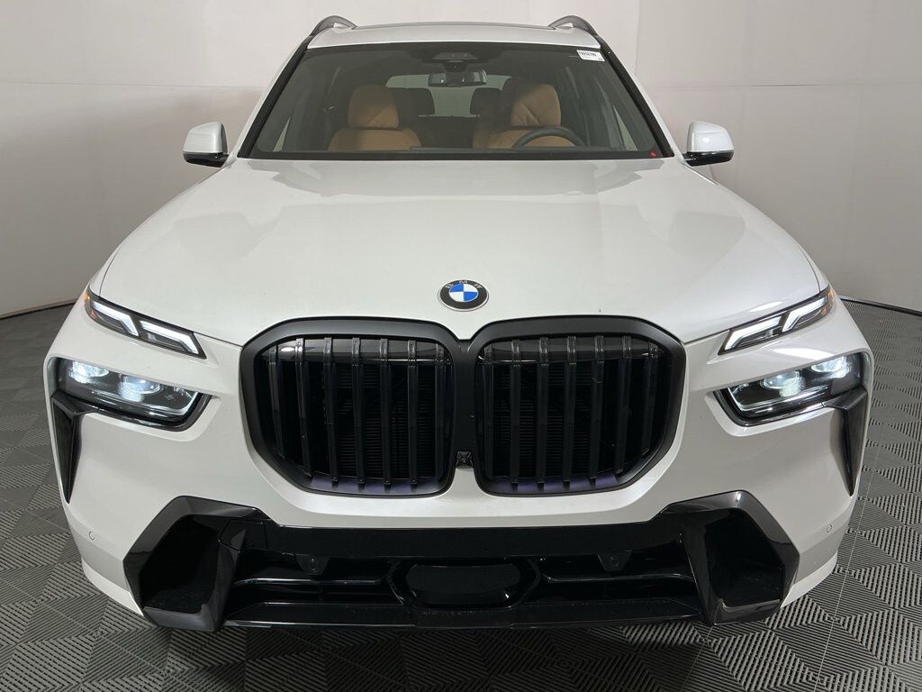 New 2026 BMW X7 xDrive40i SUV