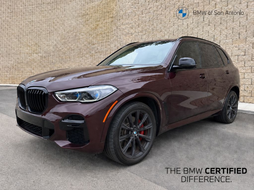 2022 BMW X5 M50i's photo