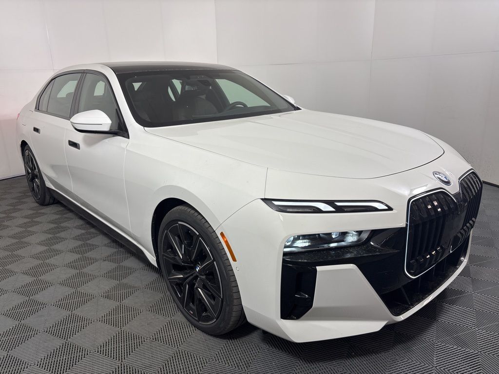 2025 Bmw 750e photo 4