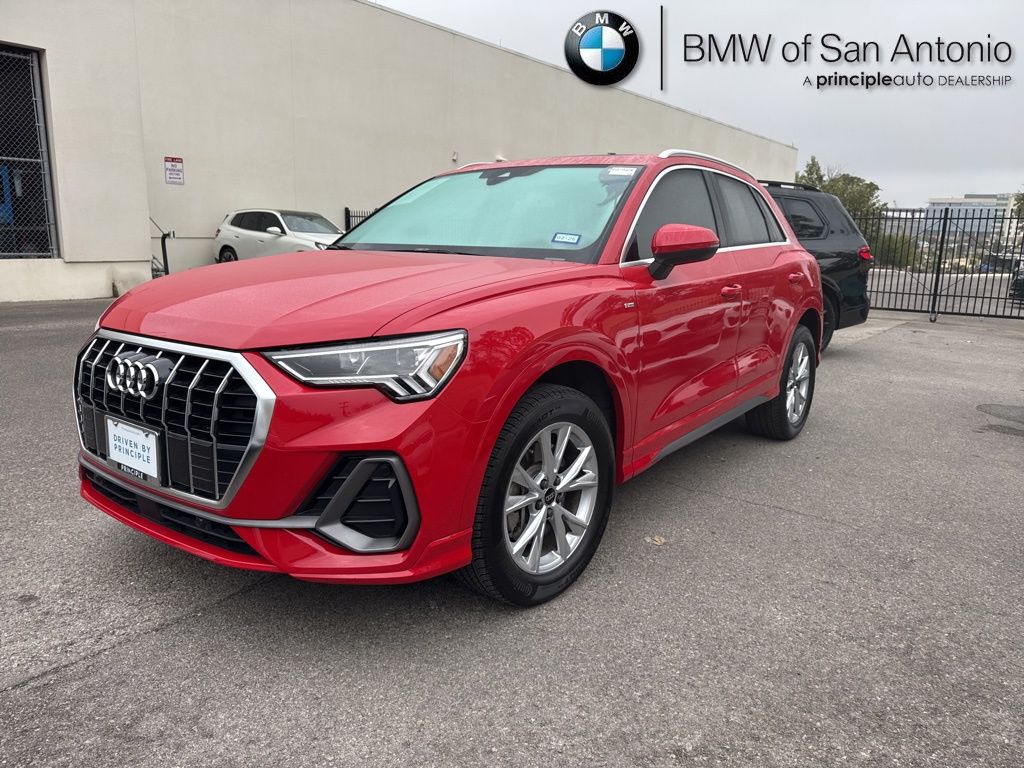 2024 Audi Q3 S Line Premium's photo
