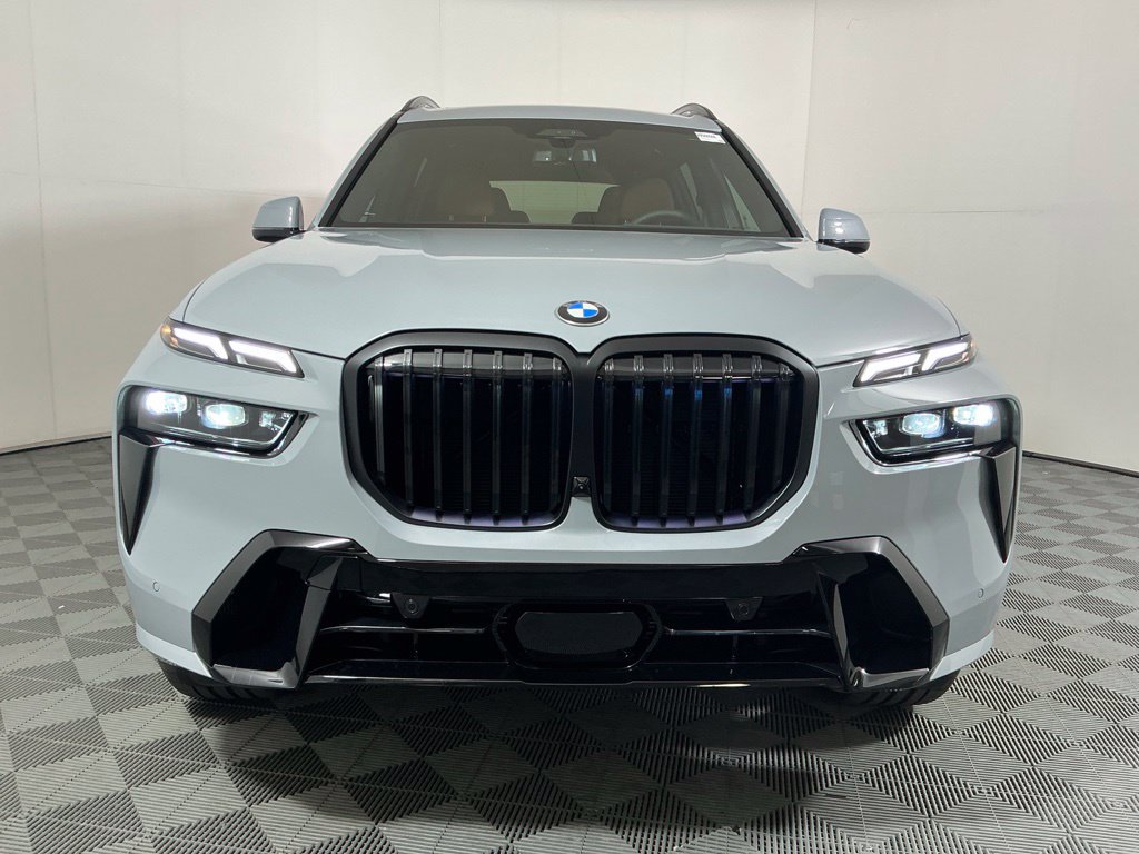 New 2027 BMW X7 xDrive40i SUV