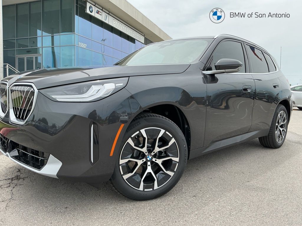 2026 BMW X3 30 XDRIVE's photo