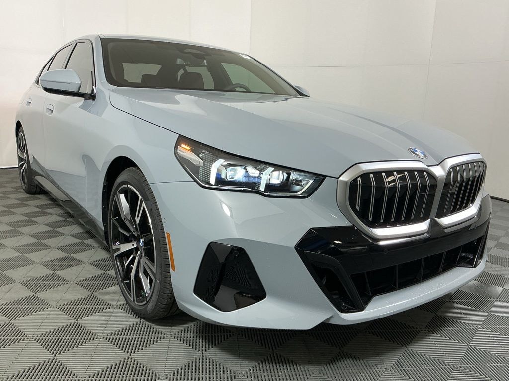 New 2026 BMW 530i Sedan