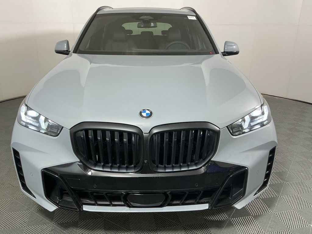 New 2026 BMW X5 sDrive40i SUV