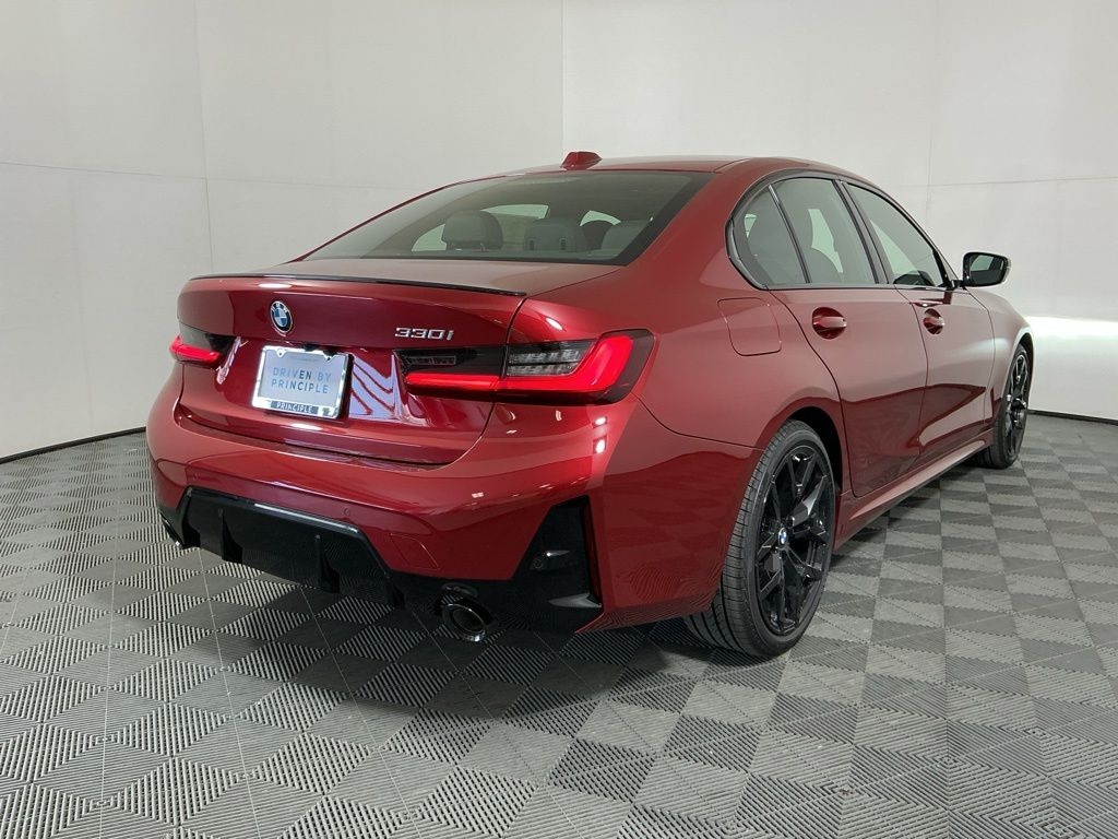 New 2026 BMW 330i Sedan