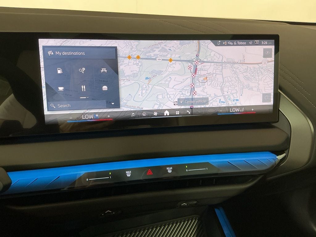 2026 BMW X3 30 - Photo 12