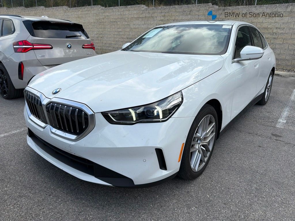 Certified 2024 BMW 530i Sedan