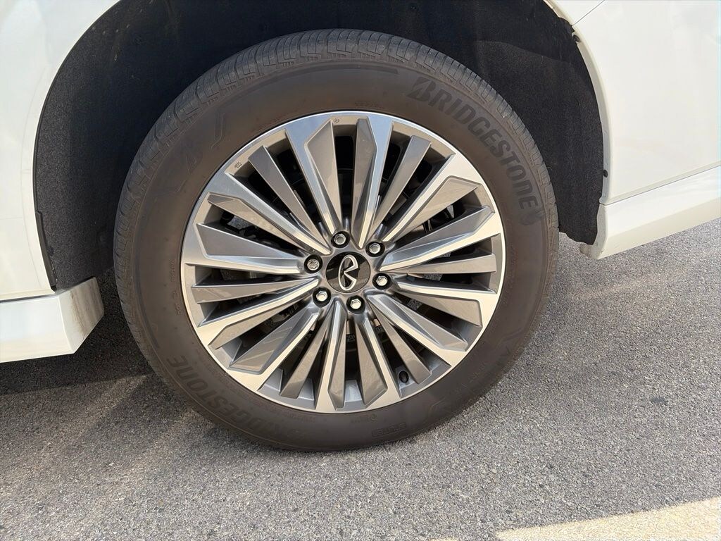 Used 2025 INFINITI QX80 Sensory SUV