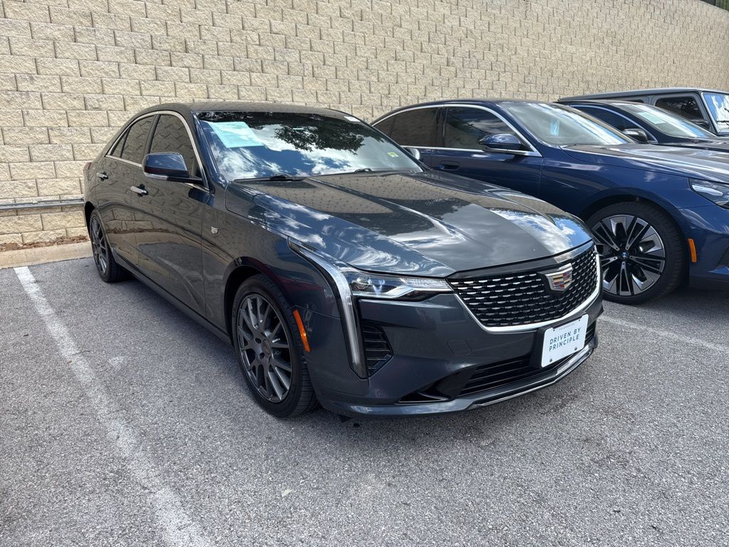 2020 Cadillac CT4 Luxury photo 2